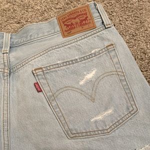 Levi’s 501 denim shorts